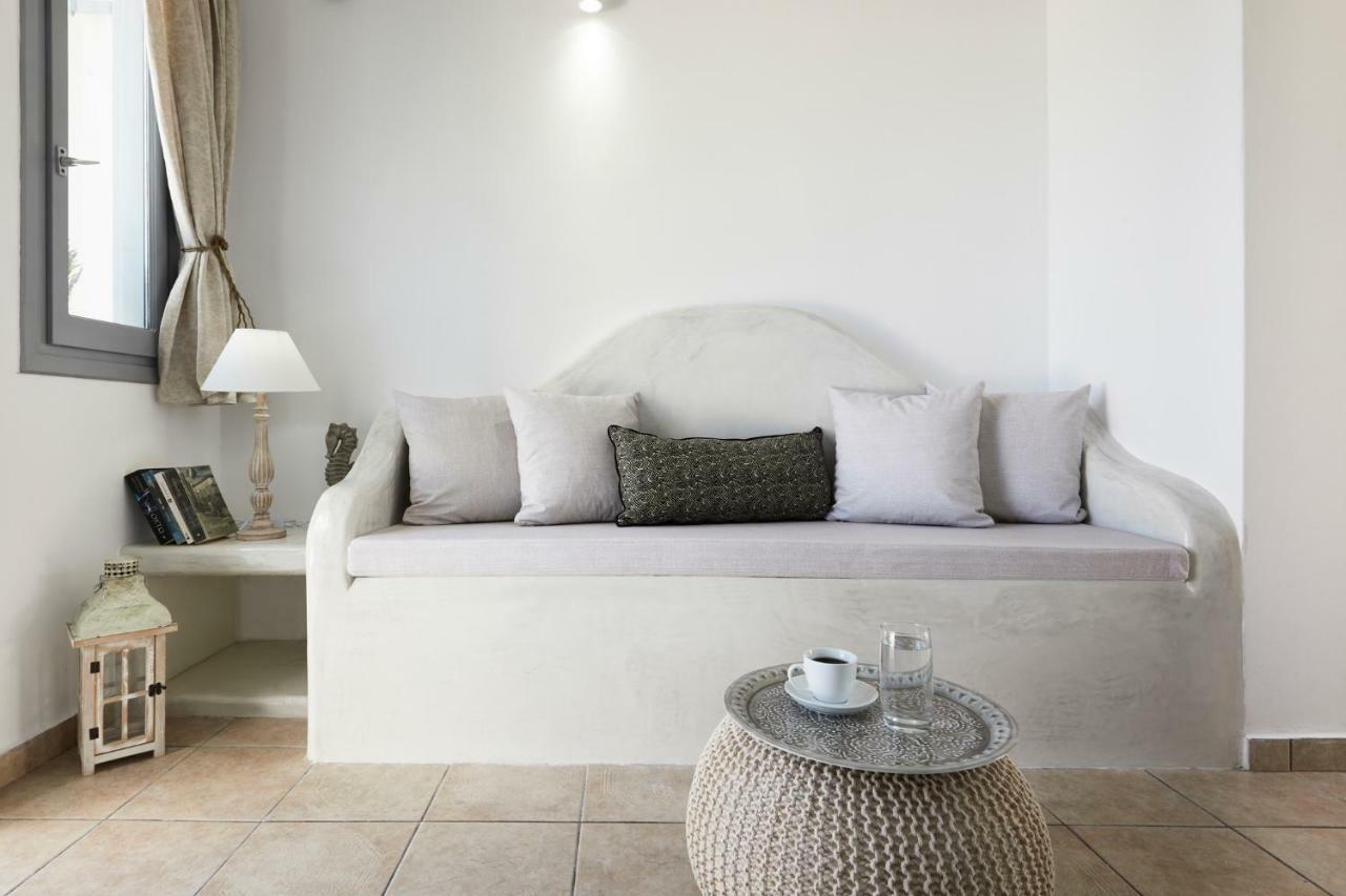 Golden East Apartment Imerovigli  Ngoại thất bức ảnh