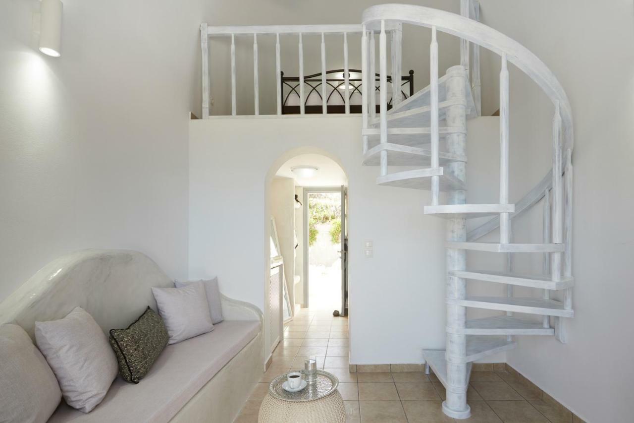 Golden East Apartment Imerovigli  Ngoại thất bức ảnh