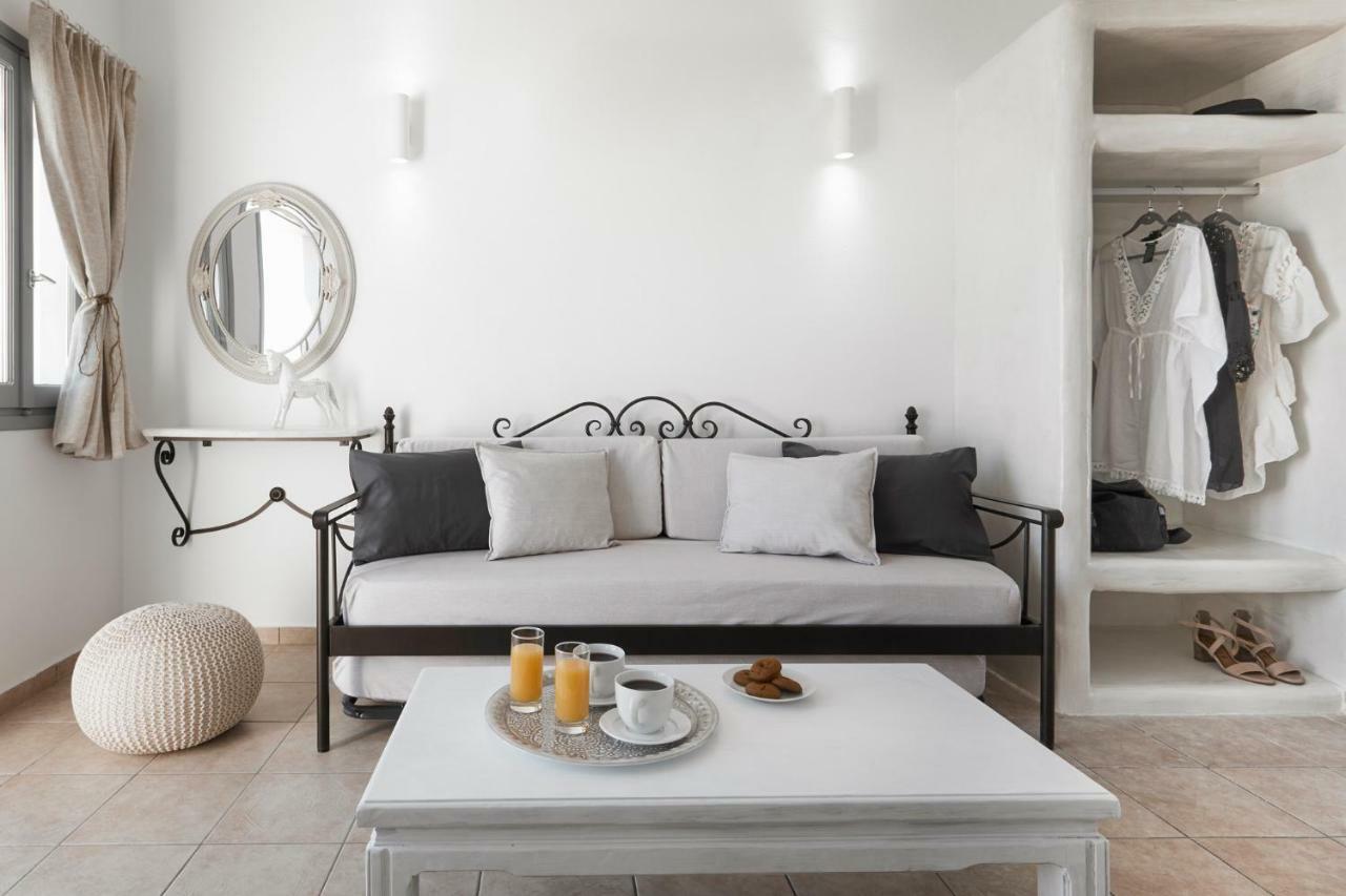 Golden East Apartment Imerovigli  Ngoại thất bức ảnh